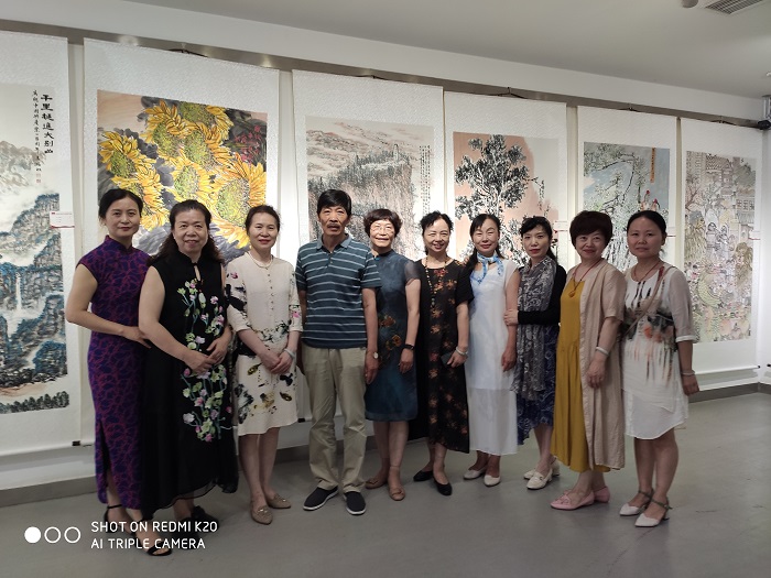 微信图片_20210630133912.jpg 微信图片_20210630133912.jpg