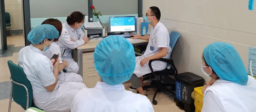 1.webp.jpg 1.webp.jpg