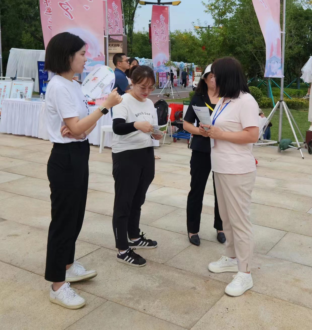 8493a646f95fc08c97669b80630fc4e.jpg 8493a646f95fc08c97669b80630fc4e.jpg